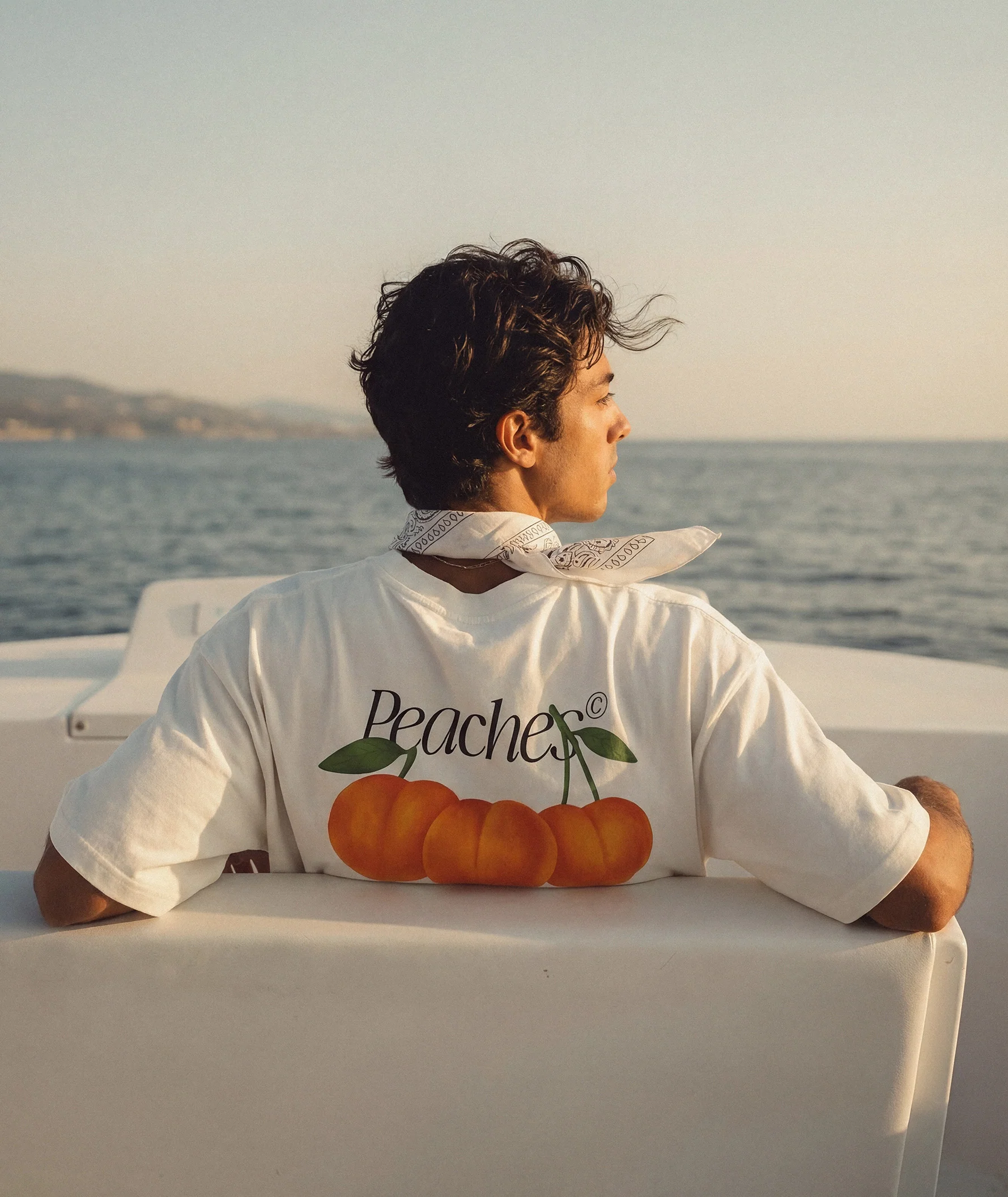 SNBO™ Boxy White - Peaches - Image 3